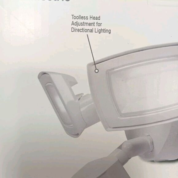 Motion Detection 60 Ft away Flood Light LED WHITE Twin Head Adjusts NEW in Box! - Picture 8 of 16